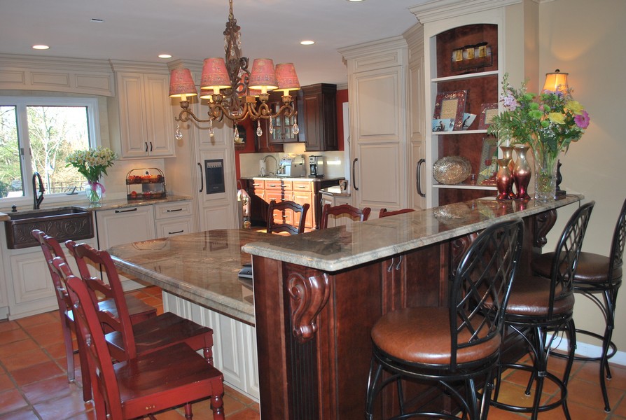 L.I. Cabinets | 898 W Jericho Turnpike, Smithtown, NY 11787 | Phone: (631) 670-6545