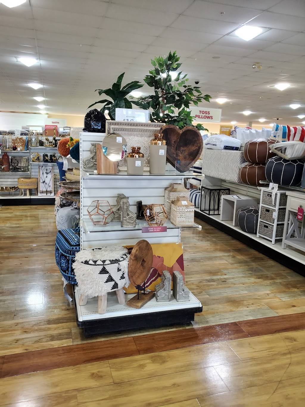 HomeGoods | 88-38 Dunning Rd, Middletown, NY 10940 | Phone: (845) 344-6197