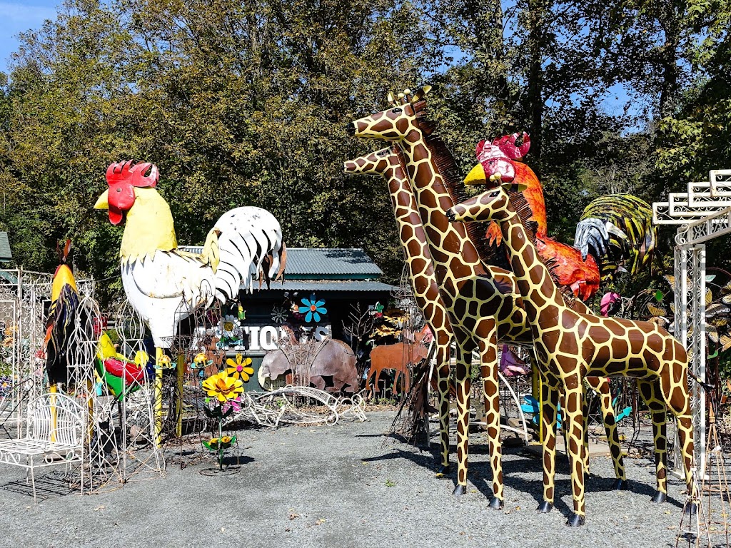 Fisk Barn Antiques and Metal Farm | 116 Fisk Rd, Delhi, NY 13753 | Phone: (607) 832-4544