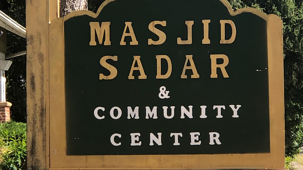 Masjid Sadar & Community Center | 216 Ernston Rd, Parlin, NJ 08859 | Phone: (732) 925-0655