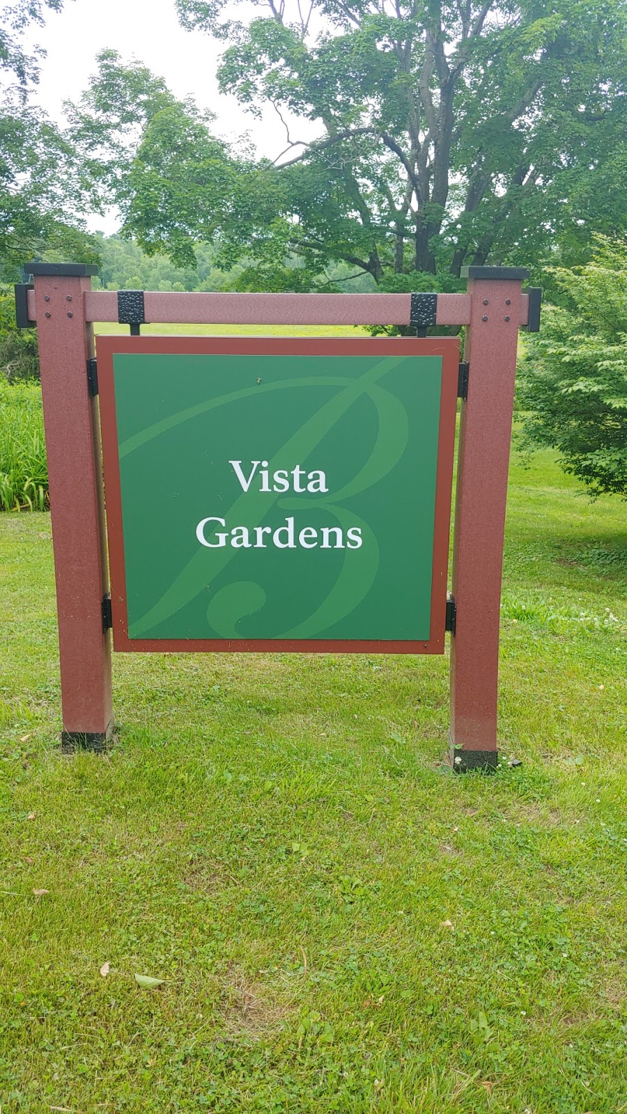 Vista Gardens | 177-129 Duncaster Rd, Bloomfield, CT 06002 | Phone: (860) 841-4780