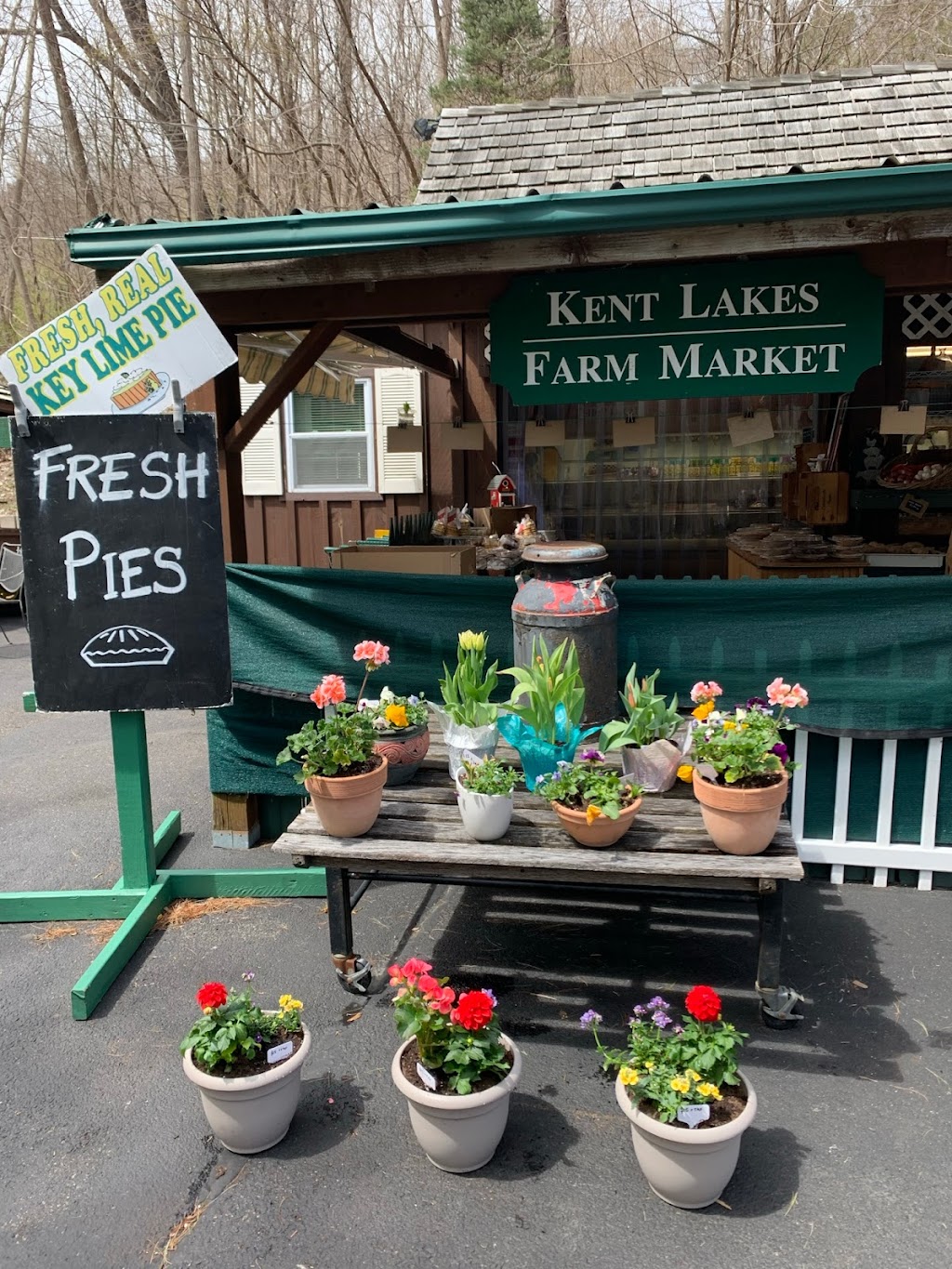 Kent Lakes Farm Market | 164 NY-311, Carmel Hamlet, NY 10512 | Phone: (845) 228-2500