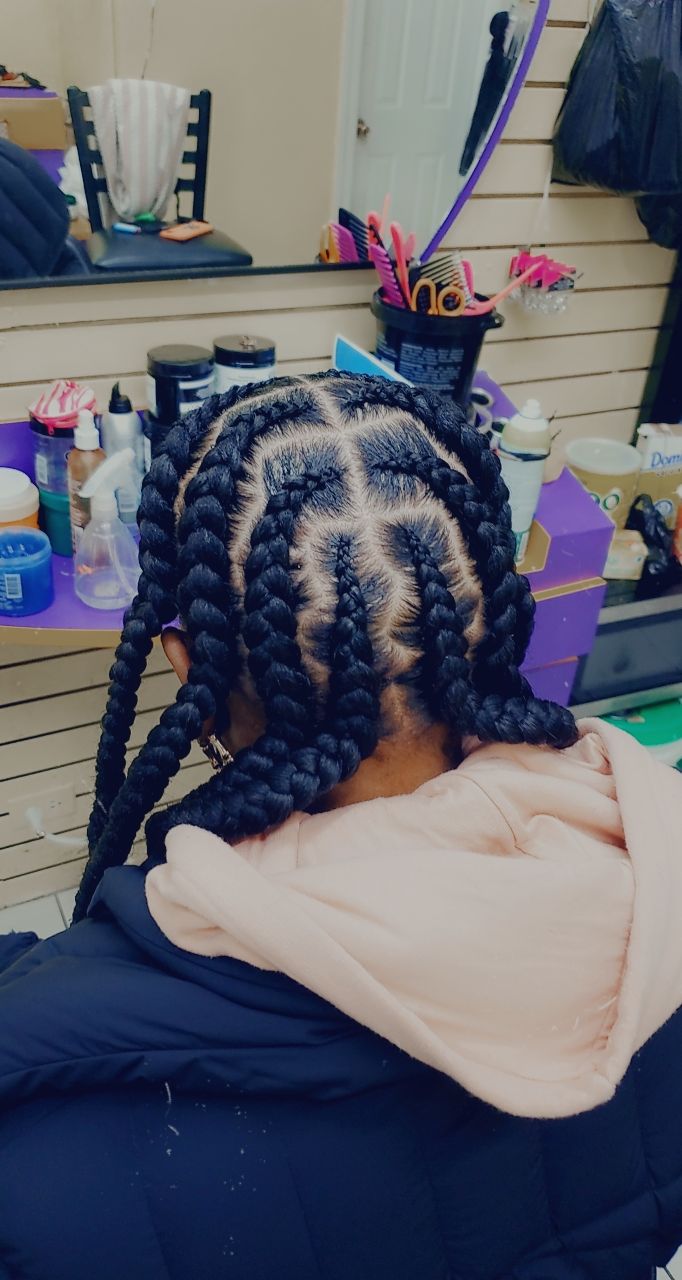 Uptown Atar african hair braiding | 257A E 172nd St, The Bronx, NY 10457 | Phone: (646) 671-7486
