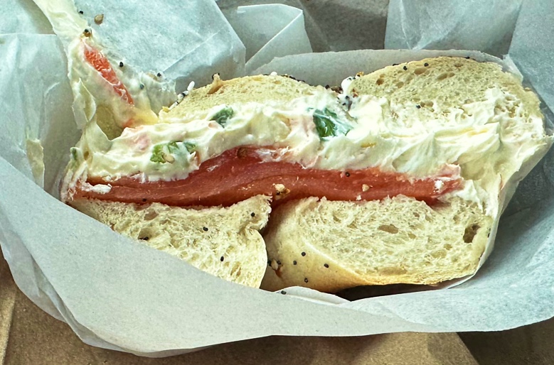 Hightstown Hot Bagels | 105 Franklin St, Hightstown, NJ 08520 | Phone: (609) 448-2440