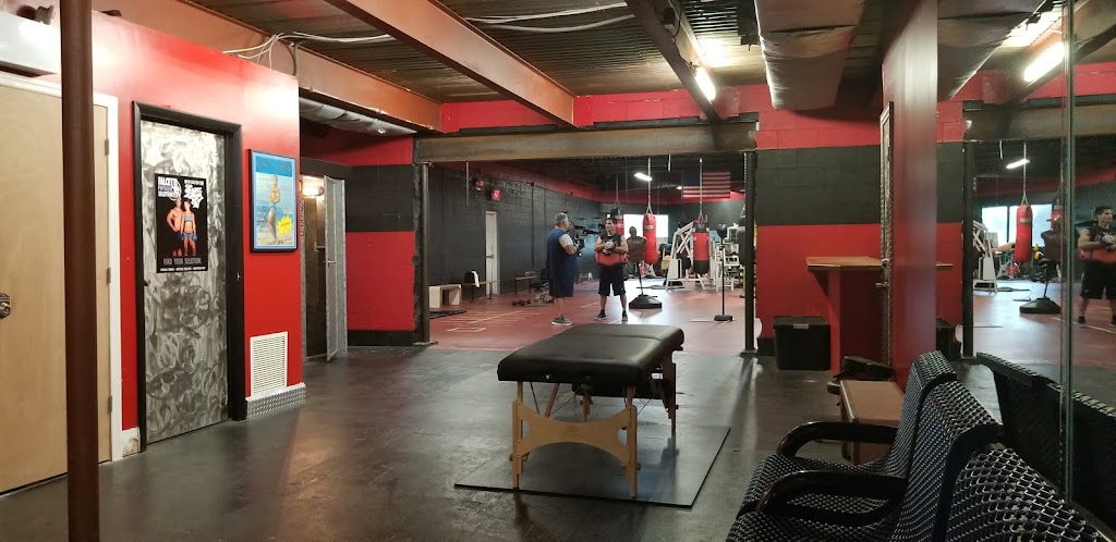 Powerhouse Gym | 31 Bernhard Rd, North Haven, CT 06473 | Phone: (203) 773-1578