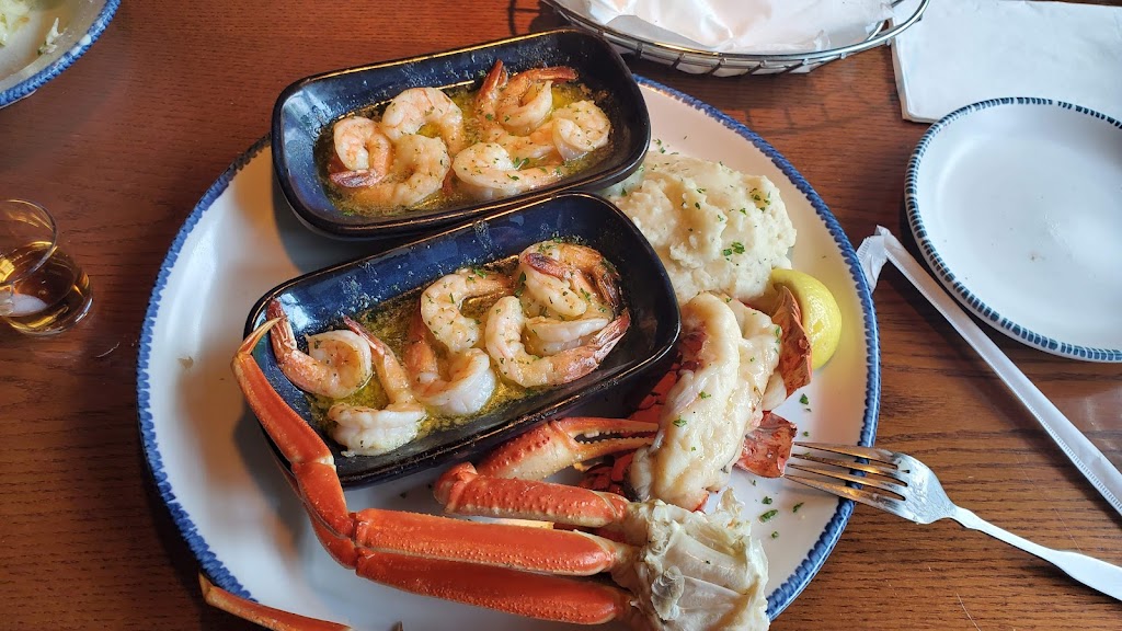 Red Lobster | South Of Dover Downs Casino, 271 N Dupont Hwy, Dover, DE 19901 | Phone: (302) 734-9122