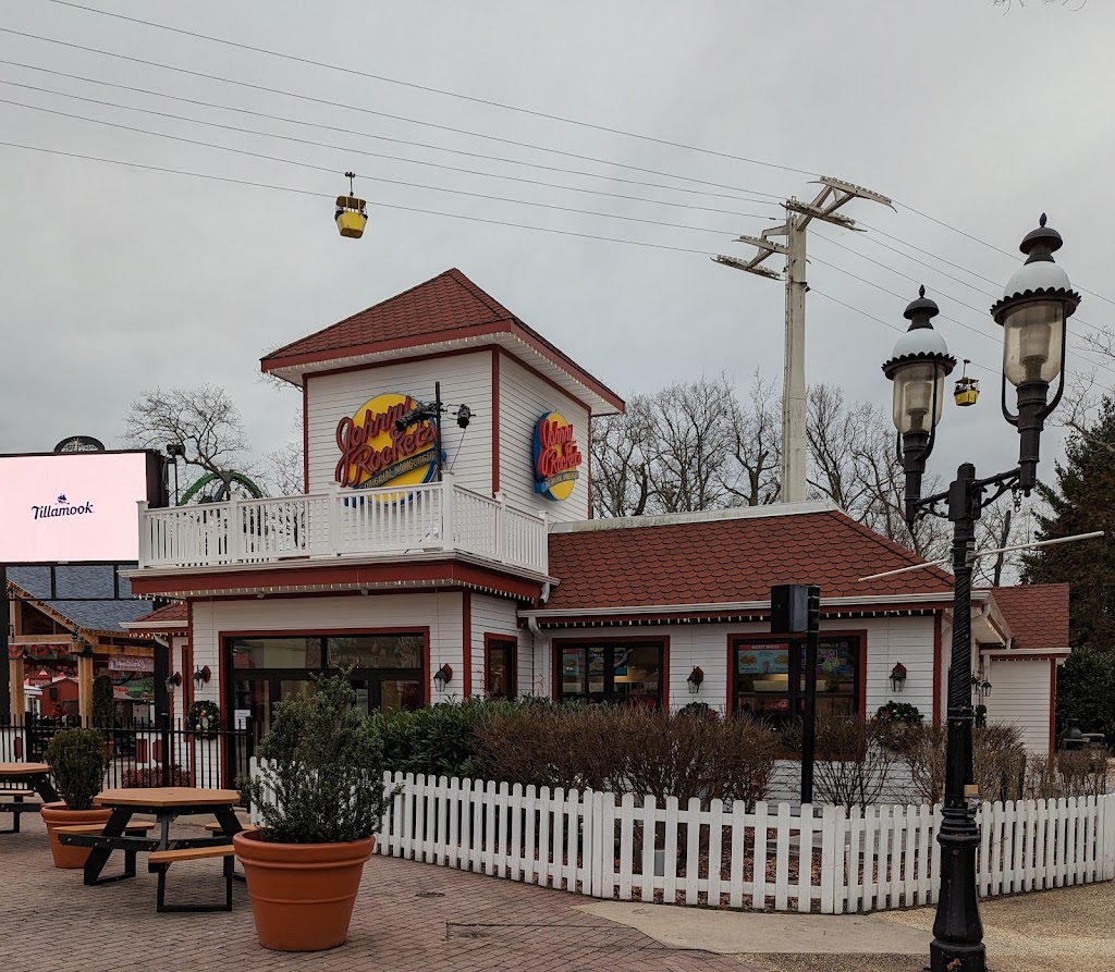 Johnny Rockets | 1 Six Flags Blvd, Jackson Township, NJ 08527 | Phone: (732) 928-2000