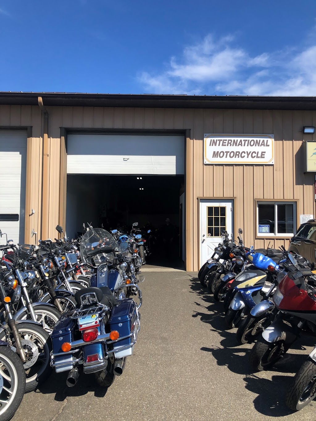 International Motorcycle Rpr | 770 Newfield St # 5, Middletown, CT 06457 | Phone: (860) 632-5450