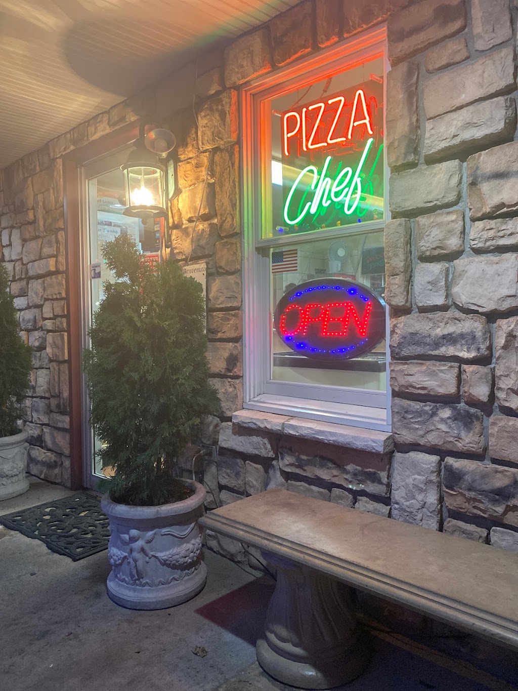 Pizza chef | 4011 William Penn Hwy, Easton, PA 18045 | Phone: (610) 258-5800