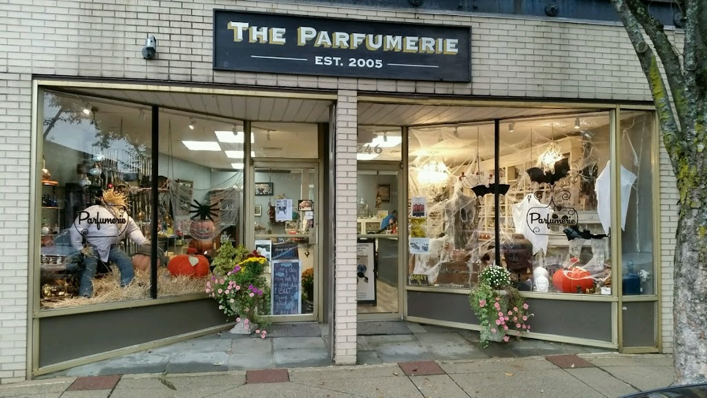 The Parfumerie Store | 24 S King St, Danbury, CT 06811 | Phone: (203) 456-6139