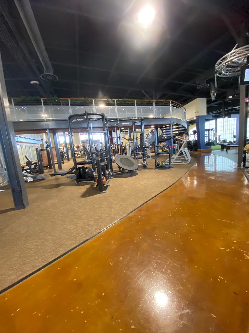 Vive Fitness | 107 NJ-35, Point Pleasant Beach, NJ 08742 | Phone: (732) 899-1001