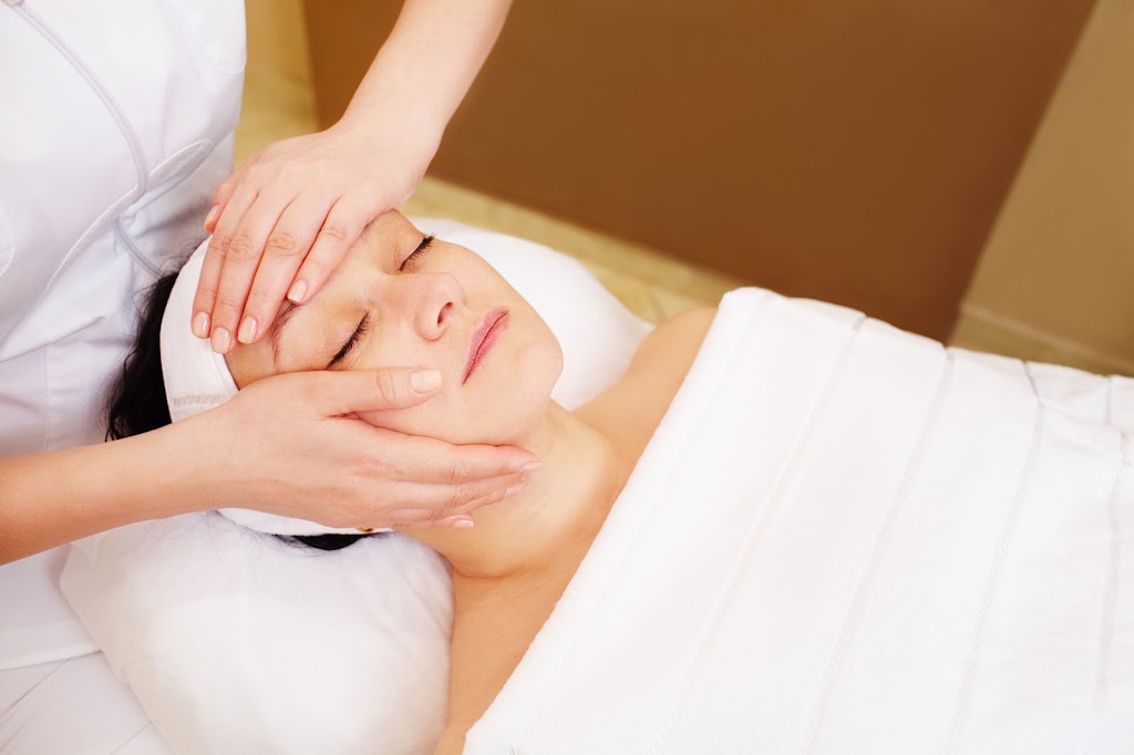 Asian Massage Angel Spa II | 35 Bridge St, Phoenixville, PA 19460 | Phone: (484) 924-8381