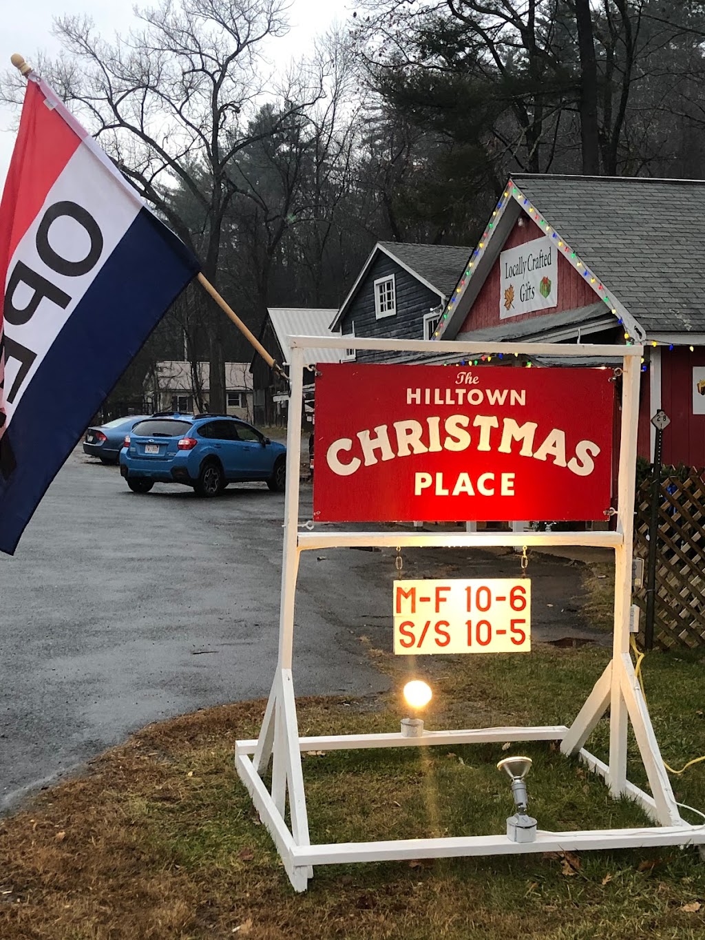 Hilltown Christmas Place | 28 Goshen Rd, Williamsburg, MA 01096 | Phone: (413) 320-2597