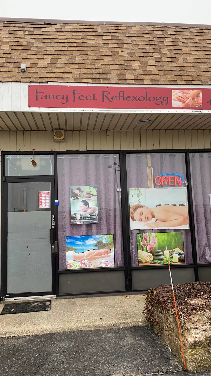 Fancy Foot Reflexology | 350 E Montauk Hwy, Lindenhurst, NY 11757 | Phone: (929) 562-8109
